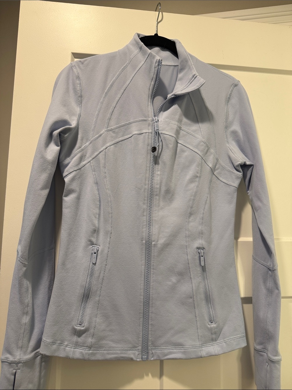 Lululemon light blue/periwinkle define jacket size 8.